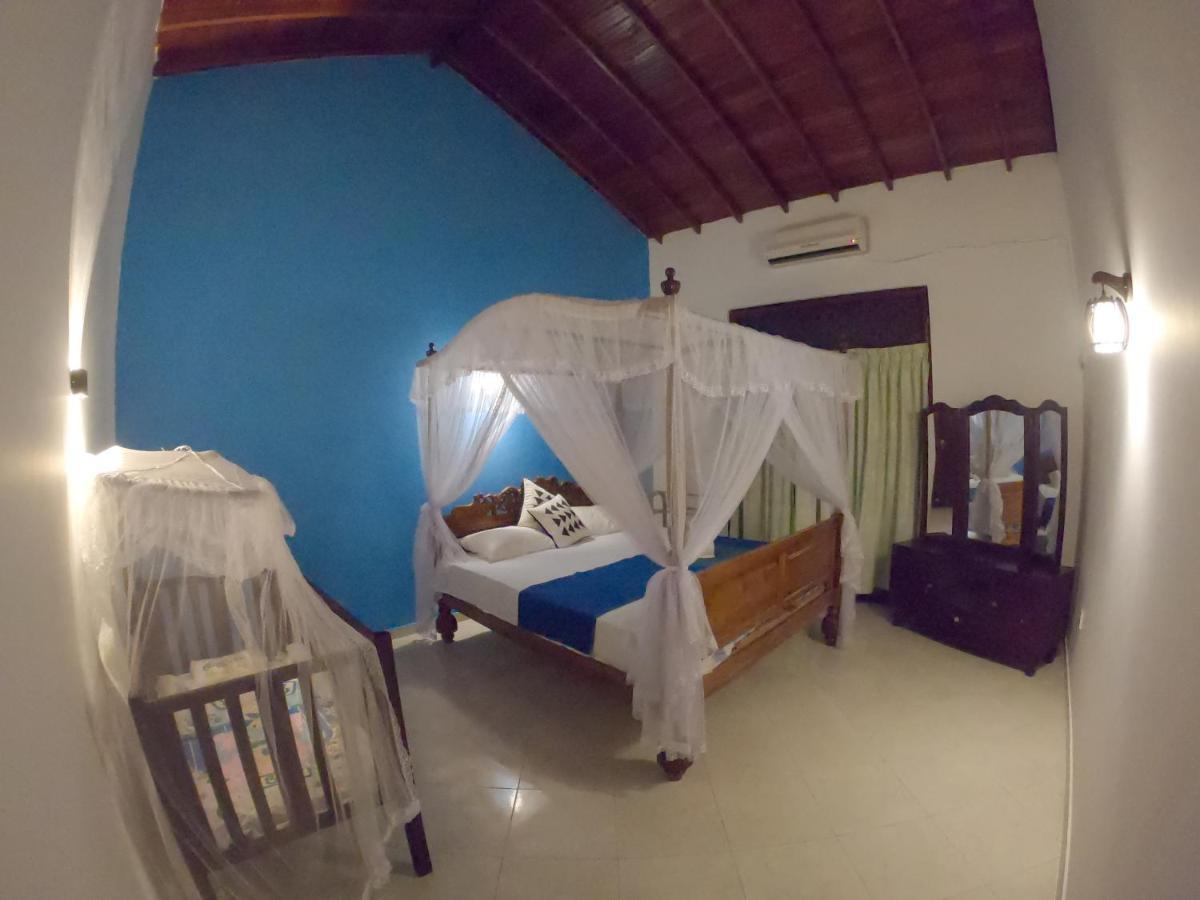 Villa Girilena Hikkaduwa Exterior photo
